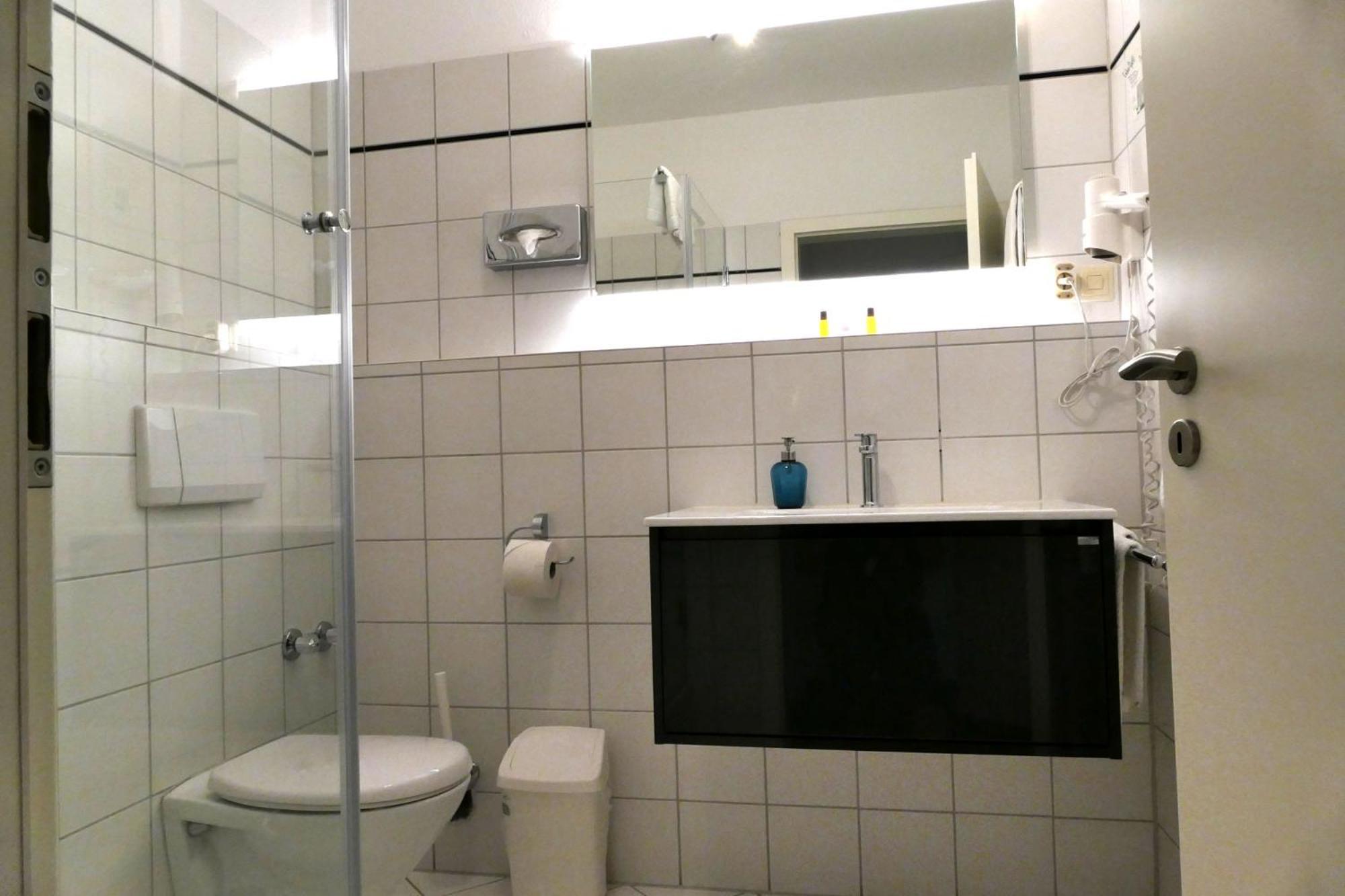 Hasi'S Hotel Grafing Zewnętrze zdjęcie