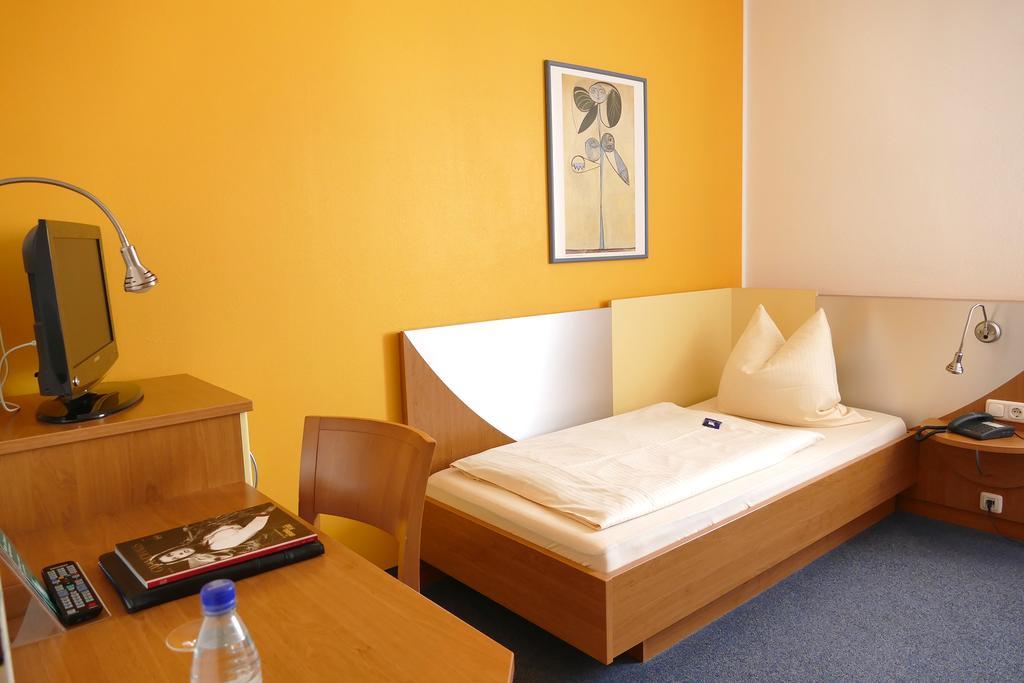 Hasi'S Hotel Grafing Zewnętrze zdjęcie
